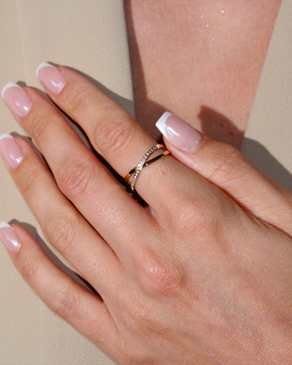 Christie | Bague en acier inoxydable et zircons